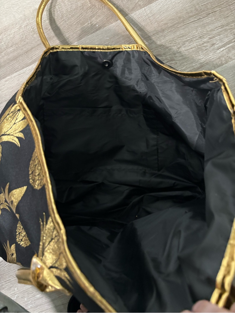 Black & Gold Pineapple Myrtle beach Tote Bag - Picture 3 of 5